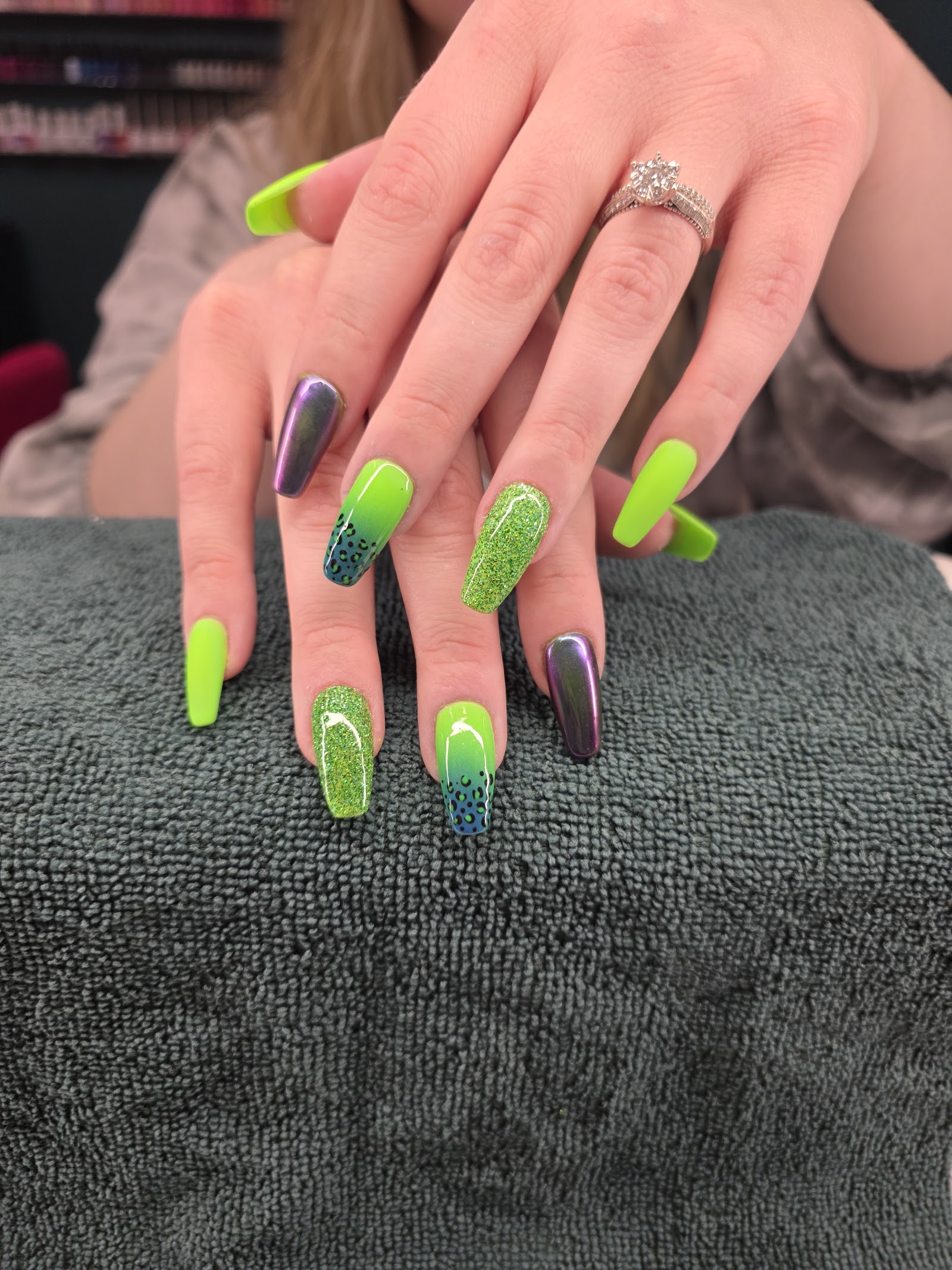 Peaceful Escape Nails (solo provider) nail photo 2